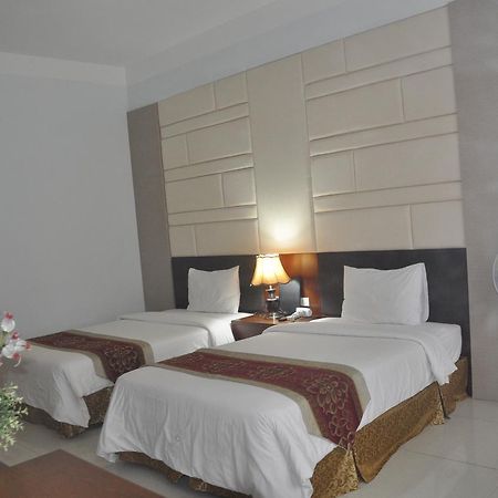 Hotel Cong Doan Mong Cai Provinz Quang Ninh Exterior foto