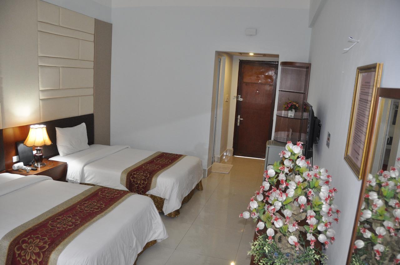 Hotel Cong Doan Mong Cai Provinz Quang Ninh Exterior foto