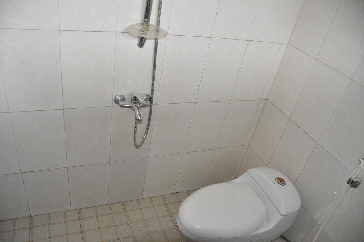 Hotel Cong Doan Mong Cai Provinz Quang Ninh Exterior foto