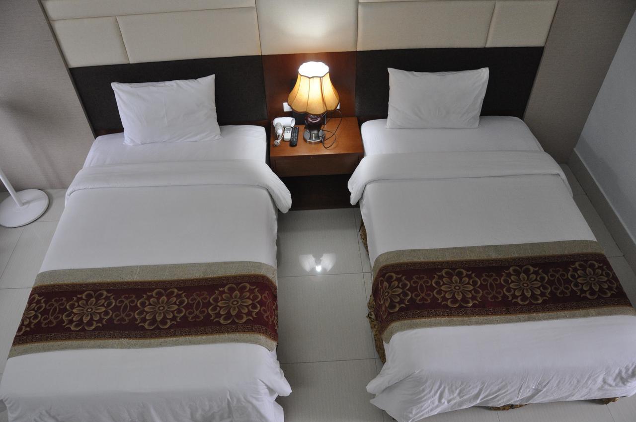 Hotel Cong Doan Mong Cai Provinz Quang Ninh Exterior foto